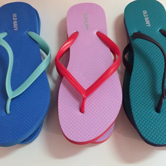 old navy blue flip flops